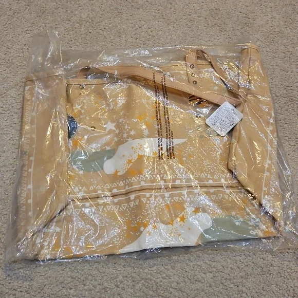 Free People Rosewood Tote Canvas Large Celestial Galaxy Print NWT - Picture 9 of 12